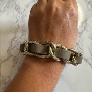 House of Harlow 1960 Taupe Leather
Chain Link Bracelet